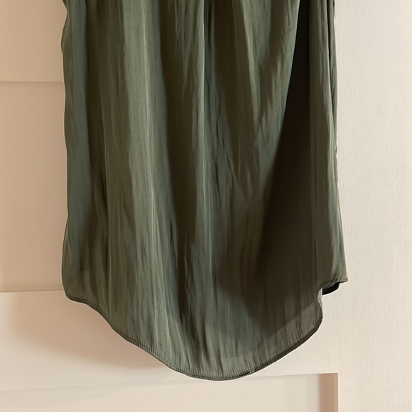 Banana Republic silk shell - Picture 4 of 4